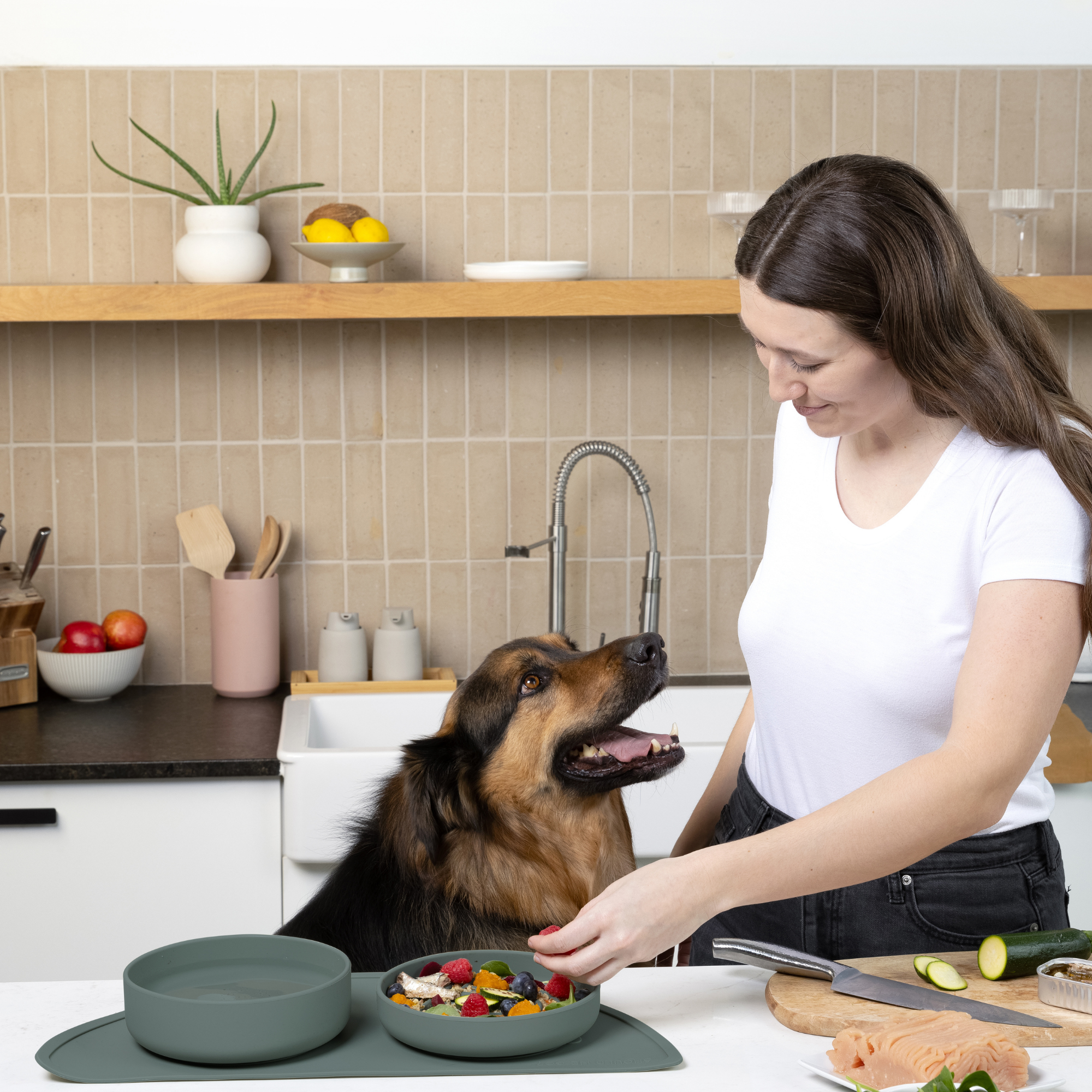 The Small Slow Feeding Set